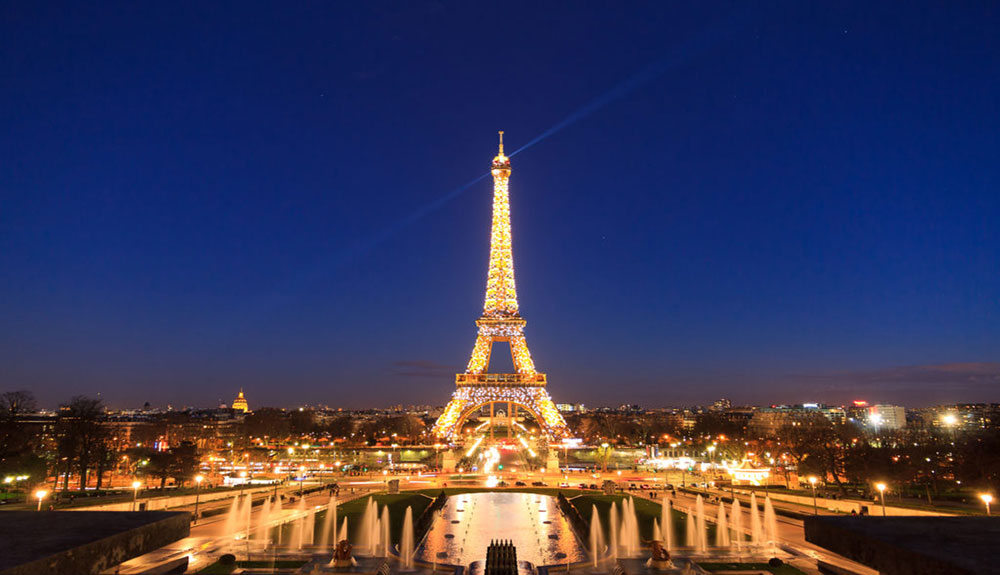 Beyond-the-Eiffel-Tower-Exploring-the-Vibrant-Festivals-of-France