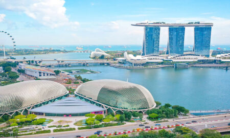 Singapore's-Marina-Bay-Sands-A-Must-Visit-Travel-Spot