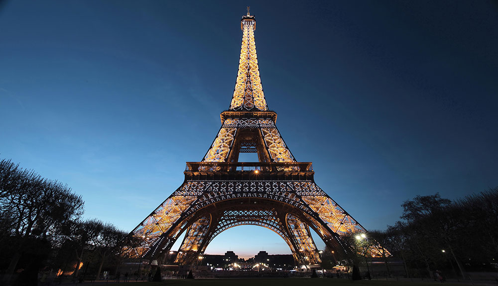 Beyond-the-Eiffel-Tower-Exploring-the-Vibrant-Festivals-of-France